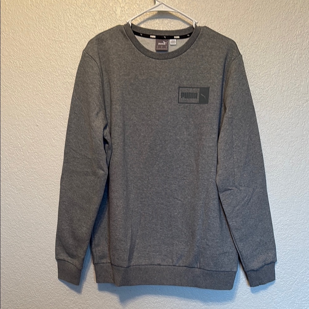 NYT Puma Men’s Gray Pullover Crewneck (M)